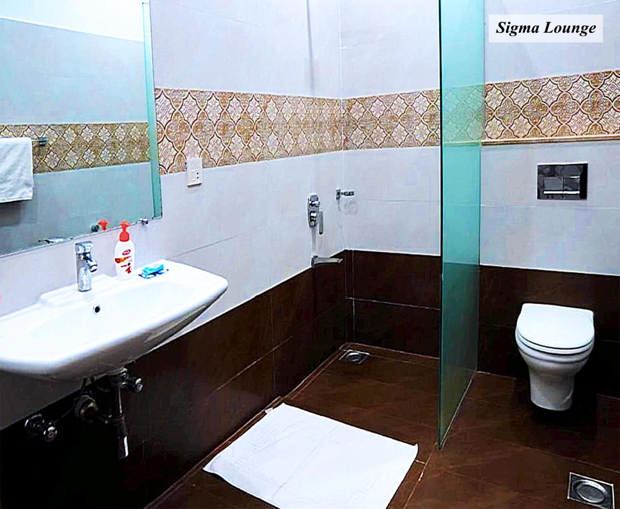 Grand Royal Bed & Breakfast Islamabad Exterior photo